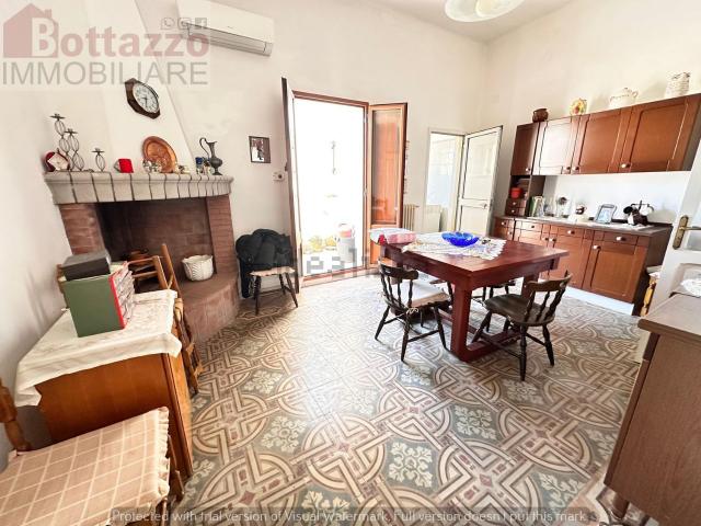 Appartamento in vendita a Puglia, Taranto