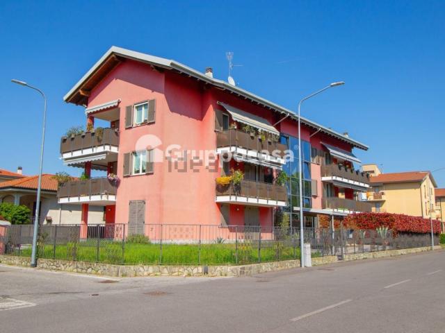 Appartamento in vendita a Magenta, Milano