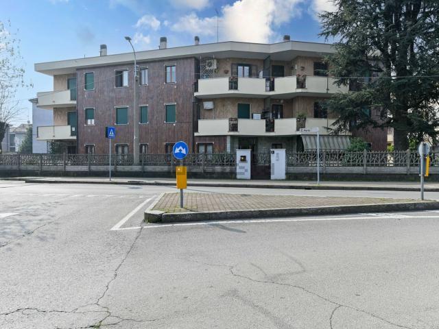 Appartamento in vendita a Seggiano, Pioltello