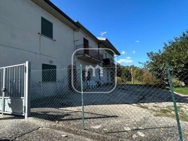 Appartamento in vendita a Valle del Sambuco, Roma Capitale