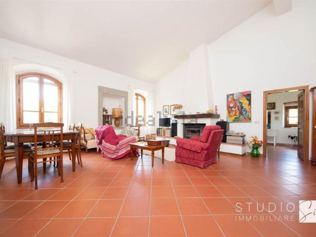 Appartamento in vendita a Vinacciano, Serravalle Pistoiese