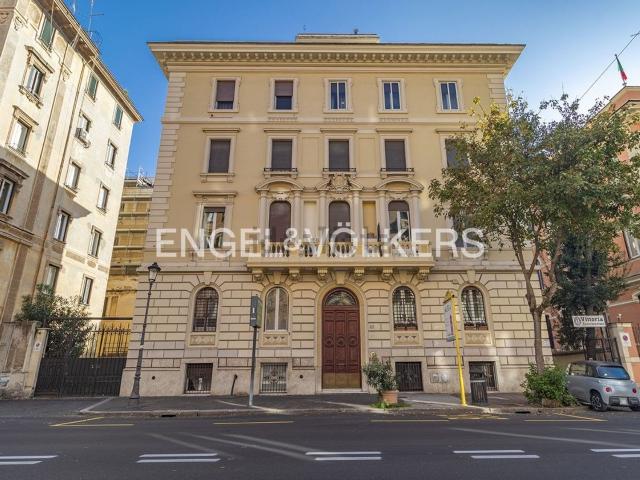 Appartamento in vendita a Municipio Roma I, Roma Capitale