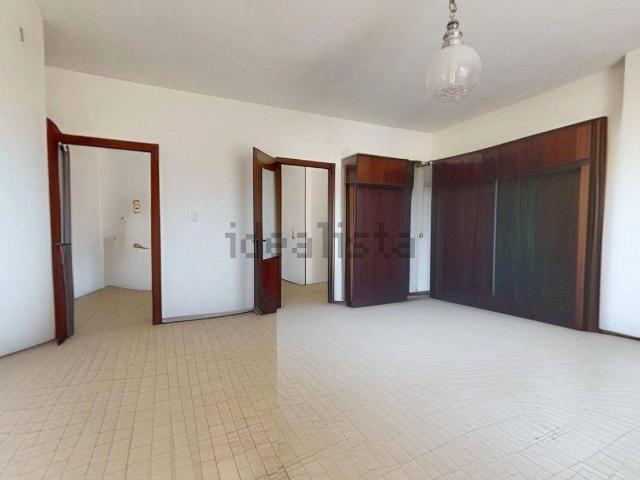 Appartamento in vendita a Monteleone - Santa Rosalia, Cagliari