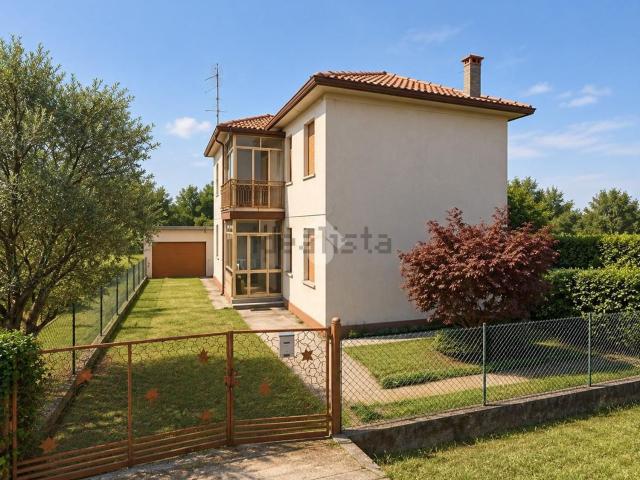 Appartamento in vendita a Zona PEEP, Volpago Del Montello
