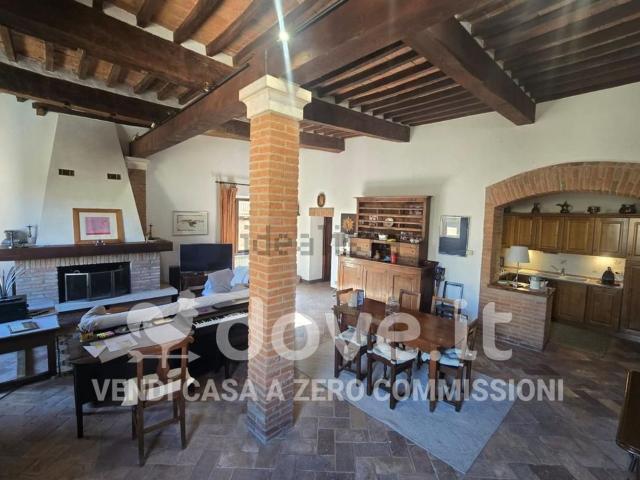 Attico in vendita a Abbadia Di Montepulciano, Toscana