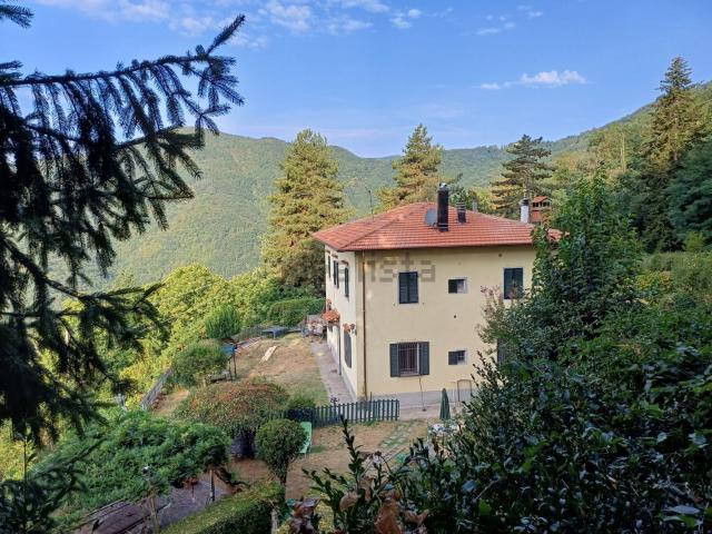 Appartamento in vendita a Pistoia, Toscana