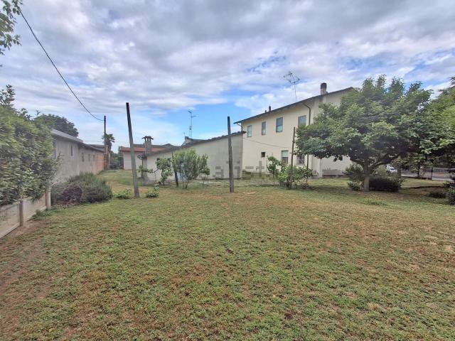 Appartamento in vendita a Conventello, Ravenna