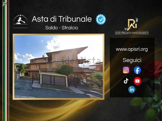 Appartamento in vendita a Spina, Marche