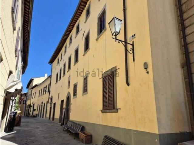 Appartamento in vendita a Castellina in Chianti, Siena