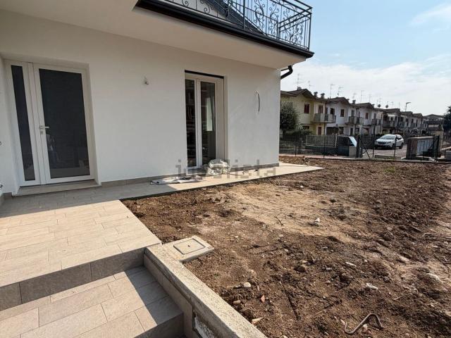 Appartamento in vendita a Capriolo, Brescia