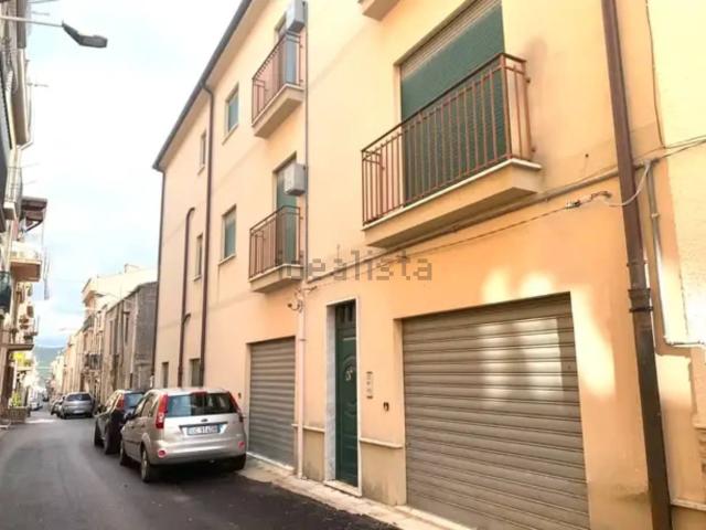 Appartamento in vendita a Campofiorito, Sicilia