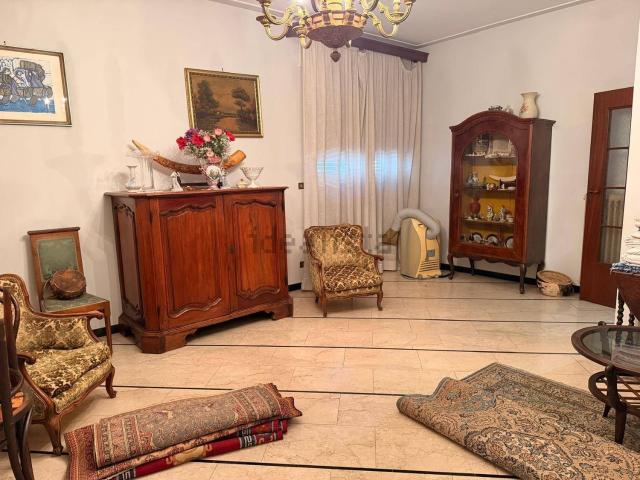 Appartamento in vendita a Viareggio, Toscana