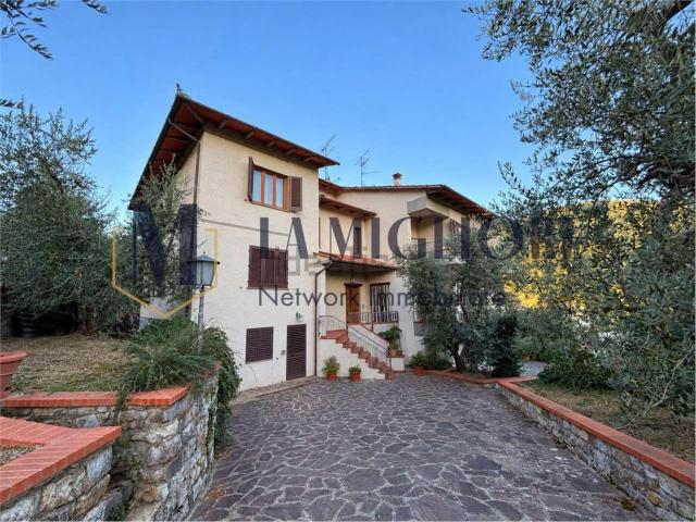 Appartamento in vendita a Tobbiana, Montale