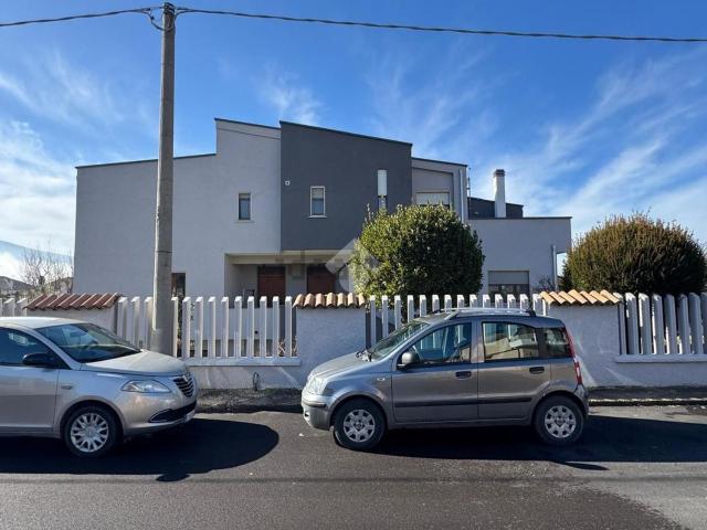 Appartamento in vendita a Avezzano, Abruzzo