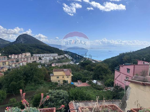 Appartamento in vendita a Vietri Sul Mare, Campania