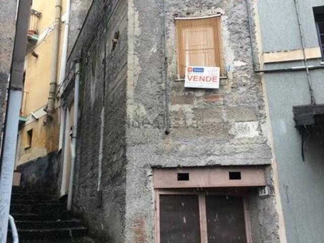Appartamento in vendita a Bronte, Catania