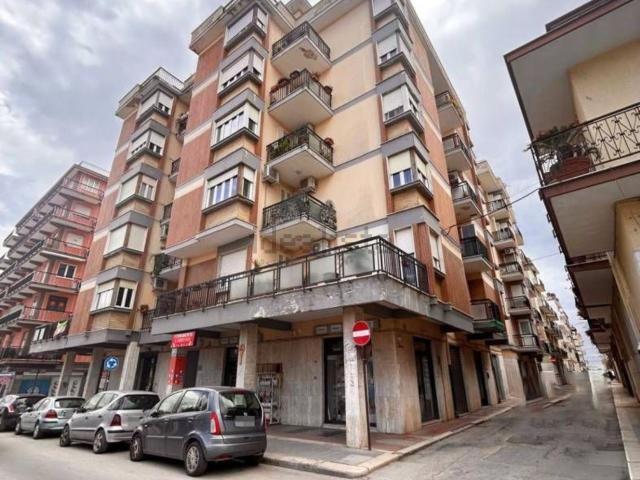 Appartamento in vendita a Puglia, Bari