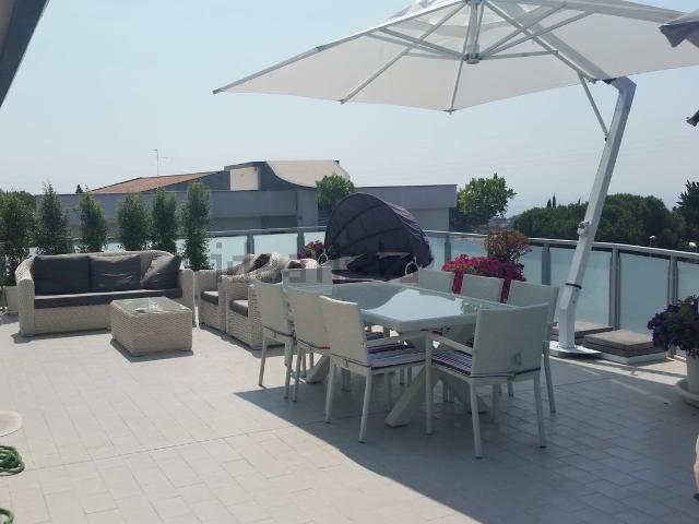 Attico in vendita a Gravina Di Catania, Catania