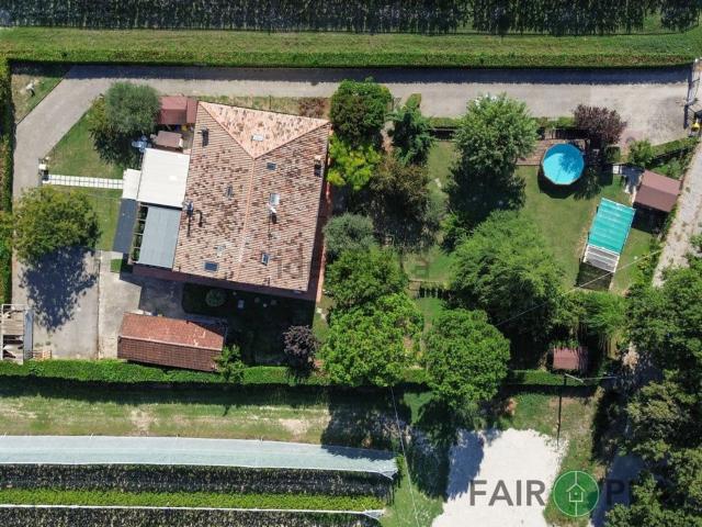 Appartamento in vendita a Unione di Comuni della Romagna Forlivese, Quattro