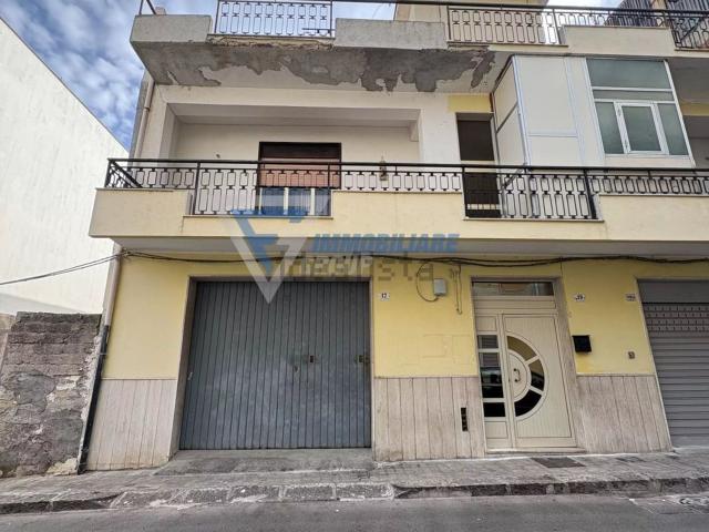 Appartamento in vendita a Solarino, Siracusa