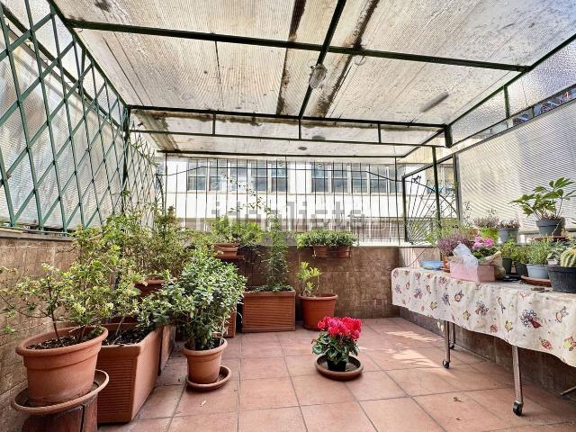 Appartamento in vendita a Centro Ovest, Serra Riccò