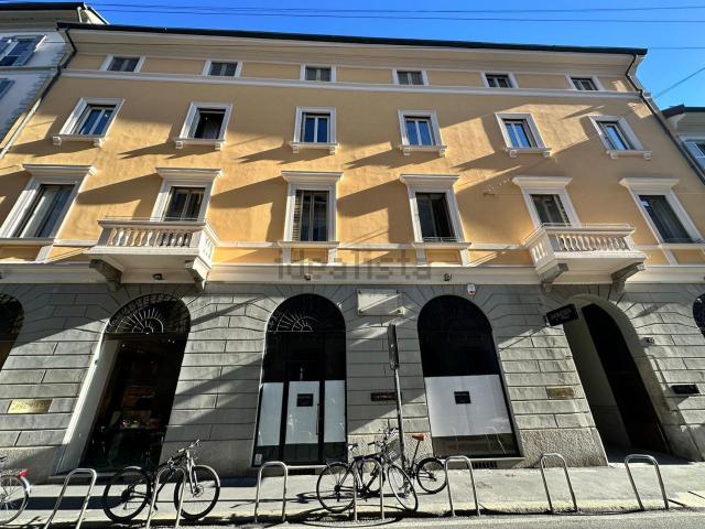 Appartamento in vendita a Municipio 1, Milano