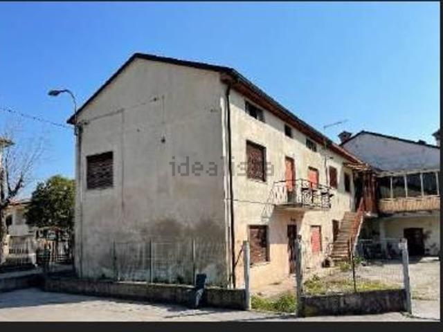 Appartamento in vendita a Trissino, Vicenza