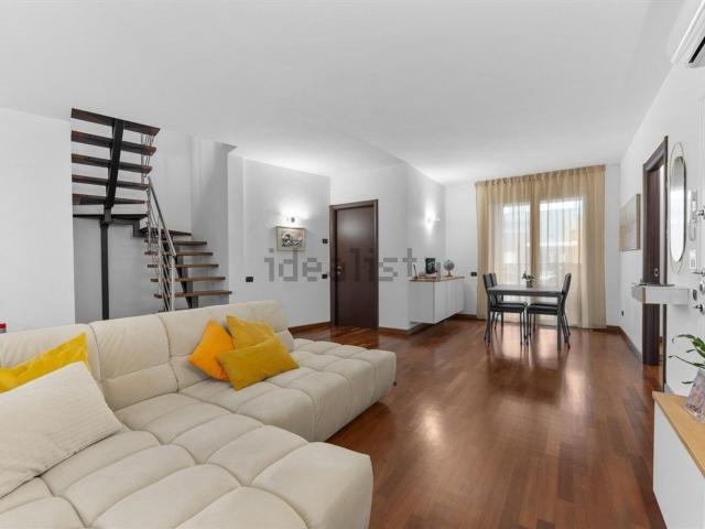 Appartamento in vendita a Bettola, Peschiera Borromeo