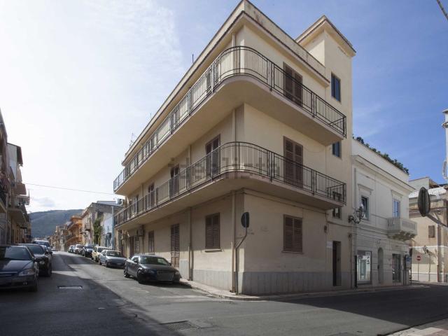 Appartamento in vendita a Cinisi, Sicilia
