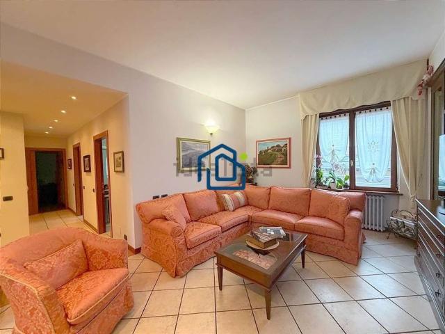 Appartamento in vendita a Arluno, Lombardia