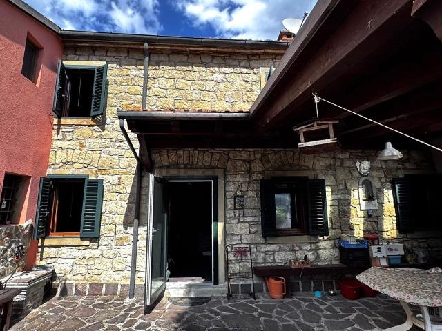Appartamento in vendita a Campeggio, Monghidoro