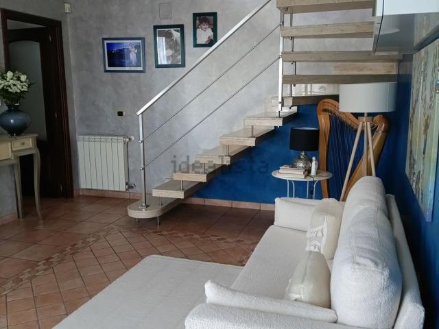 Attico in vendita a Sciarelle, Acireale