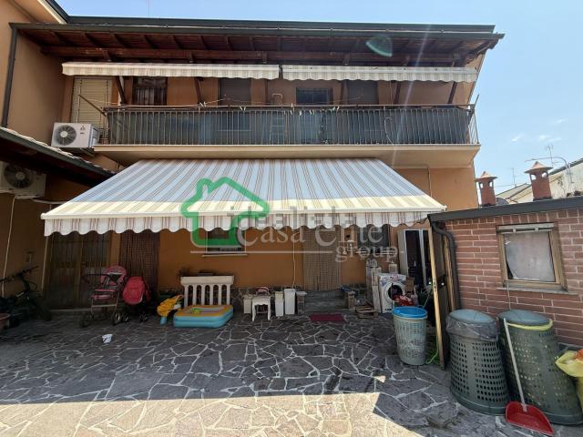 Appartamento in vendita a Cavenago D'adda, Lombardia