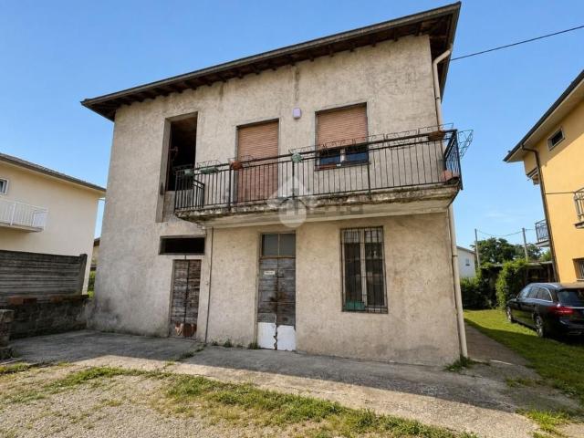 Appartamento in vendita a Almenno San Bartolomeo, Lombardia