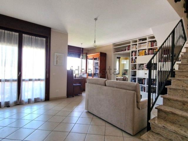 Appartamento in vendita a Buco del Signore, Re