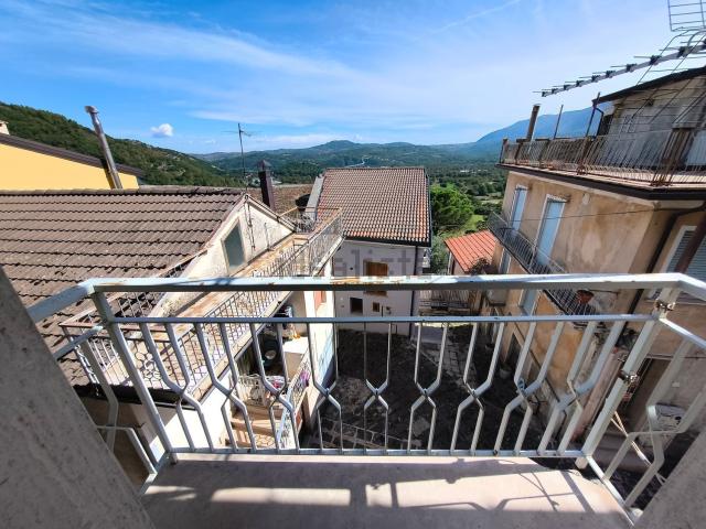 Appartamento in vendita a Montella, Avellino