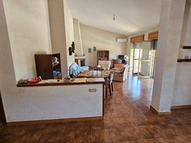 Appartamento in vendita a Calabria, Reggio Calabria