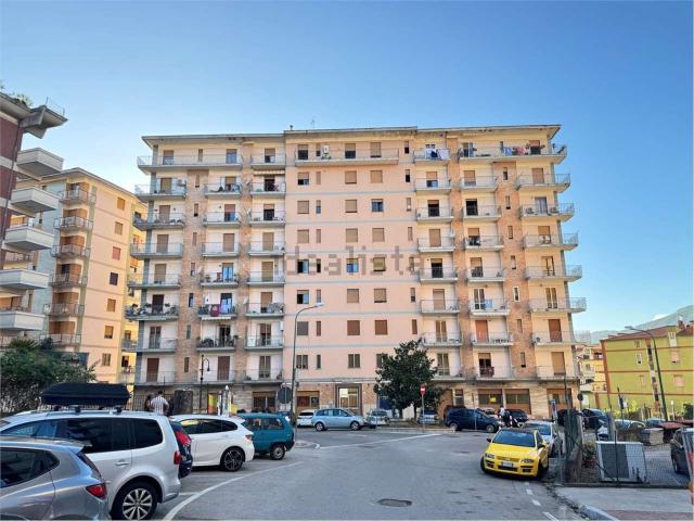 Appartamento in vendita a Vallo Della Lucania, Campania