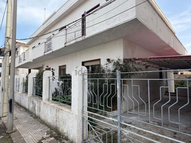 Appartamento in vendita a Barcellona Pozzo Di Gotto, Sicilia