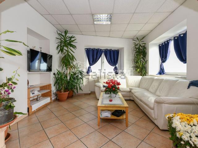 Appartamento in vendita a Comunità Montana Parco Alto Garda bresciano, Salò