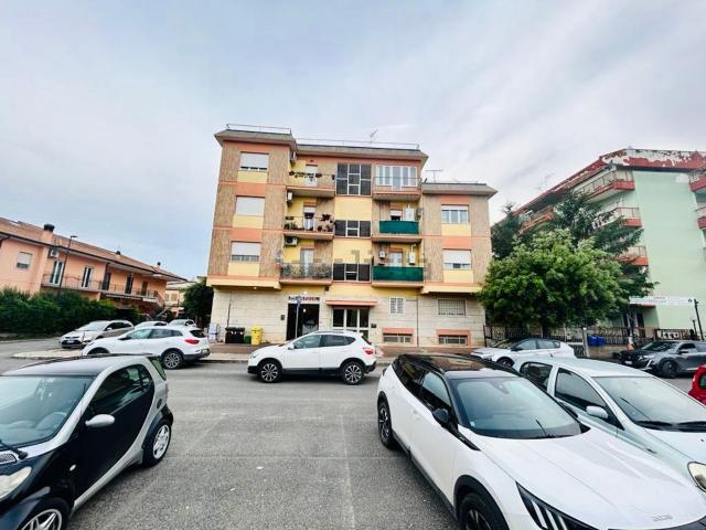 Attico in vendita a Aprilia, Lazio