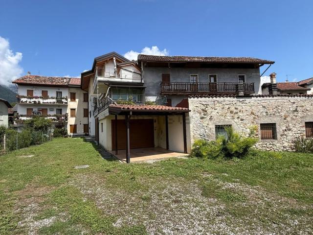 Appartamento in vendita a Feltre, Veneto