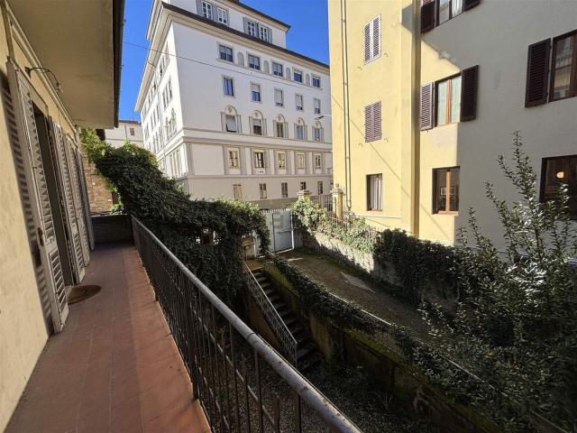 Appartamento in vendita a Statuto, Firenze