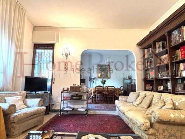 Appartamento in vendita a Quartiere 2, Firenze