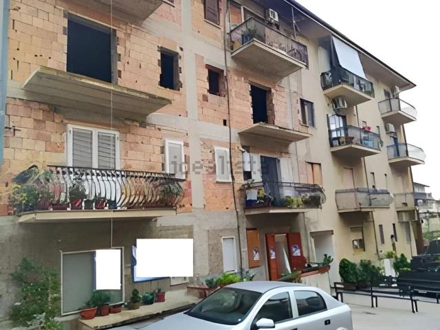 Appartamento in vendita a Calabria, Cosenza
