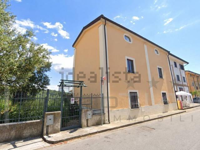 Appartamento in vendita a Pianette di Rovito, Rovito