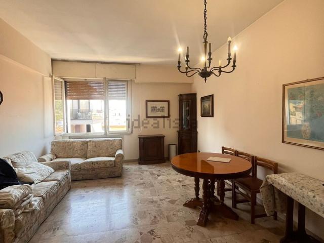 Appartamento in vendita a Centro Storico, Marche
