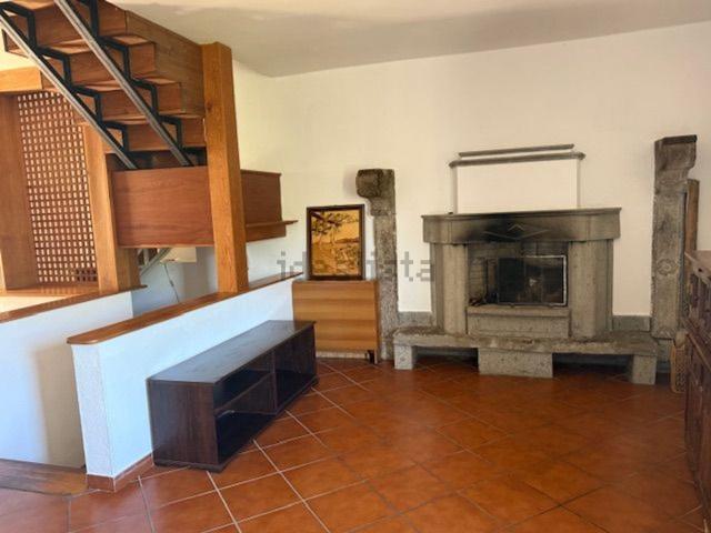 Appartamento in vendita a Capranica, Viterbo