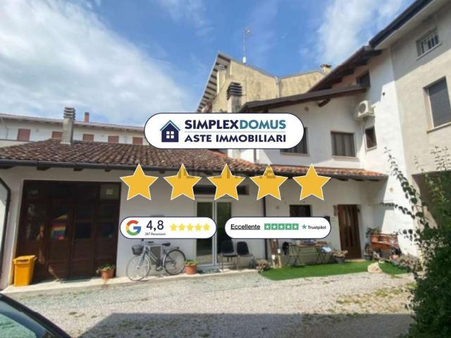 Appartamento in vendita a Barcis, Friuli-Venezia Giulia
