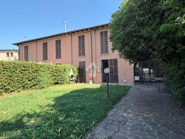 Appartamento in vendita a Ronco Briantino, Monza e della Brianza